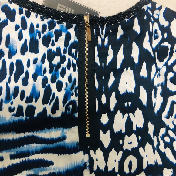 NWT FEMME printed pattern Blue Top S - Picture 3 of 5